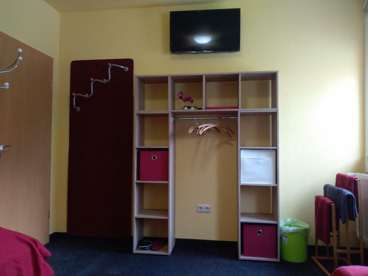 Ferienwohnung Direkt In Ilmenau Buitenkant foto