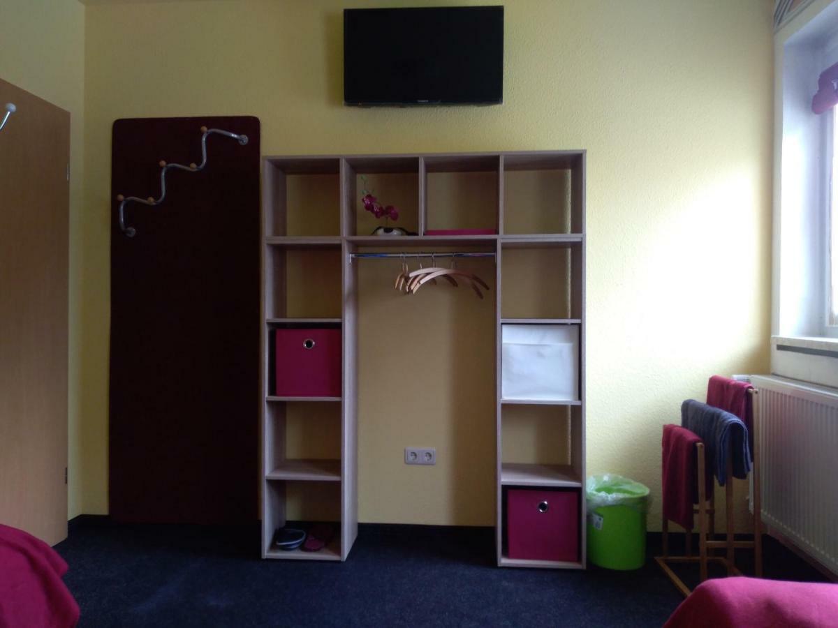 Ferienwohnung Direkt In Ilmenau Buitenkant foto