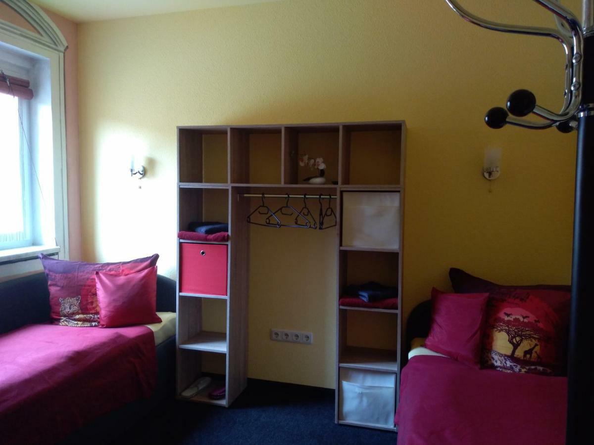 Ferienwohnung Direkt In Ilmenau Buitenkant foto